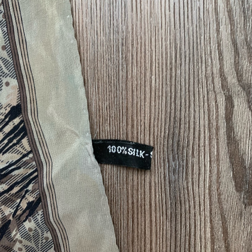 Silk Abstract Patterned Scarf - image 3